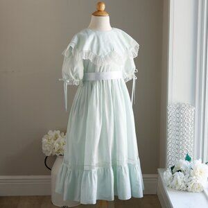 Strasburg Dress Rare Heirloom Vintage Green Cotton Lace Embroidery Size 8/10